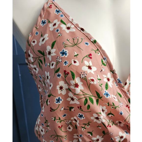 Shein Mauve Pink Floral Surplice Romper sz M New - Picture 3 of 4